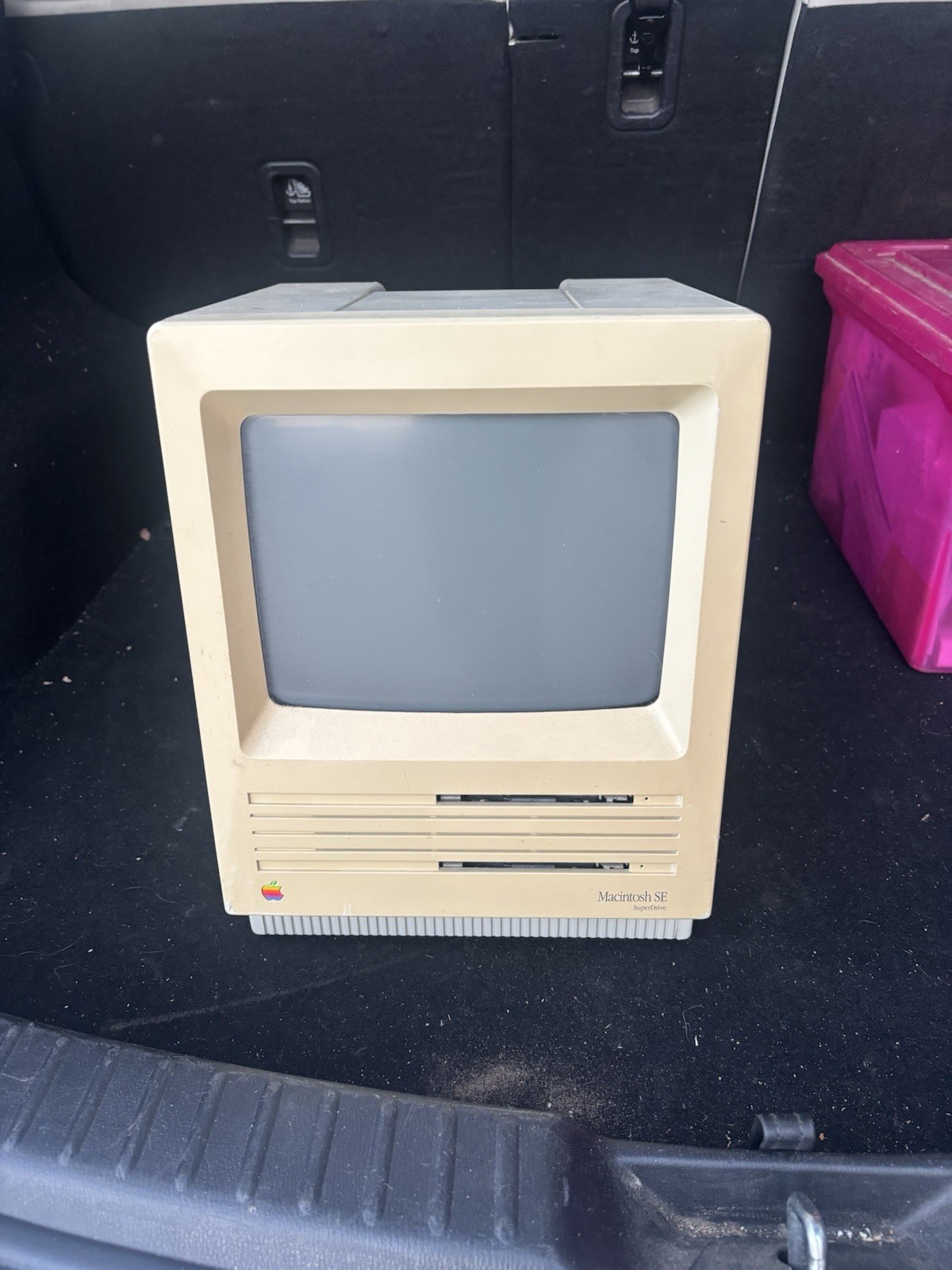 Vintage Apple Macintosh SE SuperDrive Desktop Computer Macintosh SE FDHD As Is