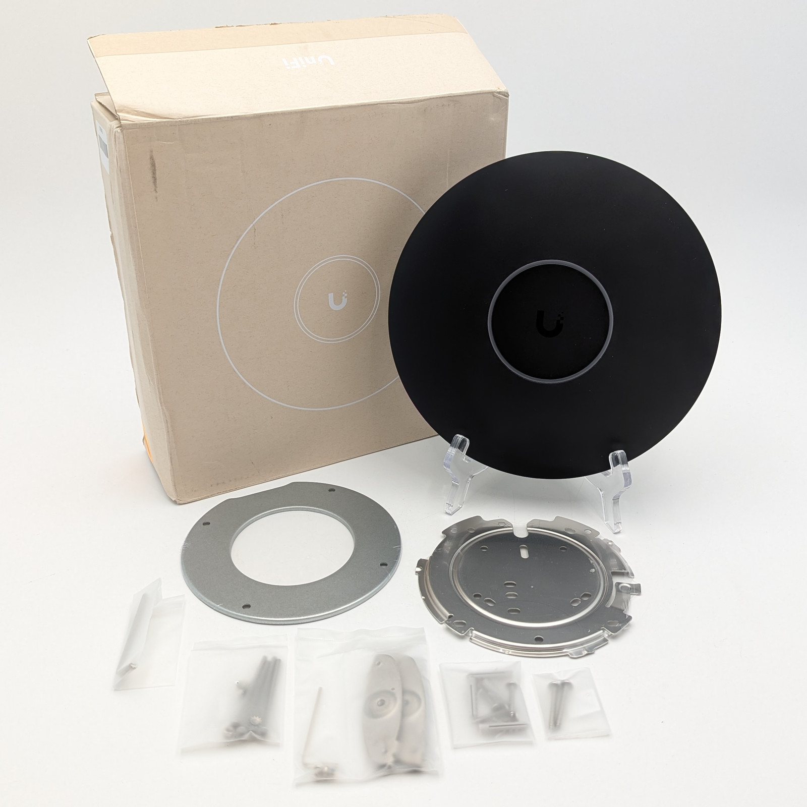 Ubiquiti U7 Pro XG Wi-Fi 7 Access Point Tri-Band Wall Mountable (U7-Pro-XG-B-US)