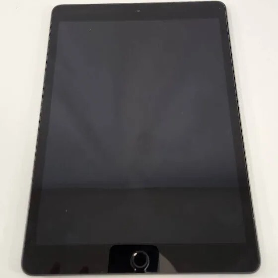 [READ DESCRIPTION] apple ipad 8th generation 32gb wifi 