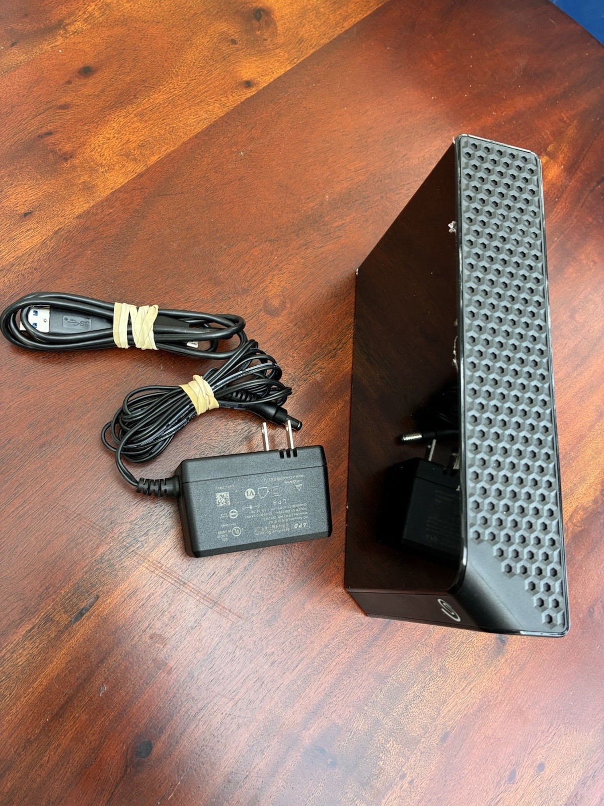 Seagate Backup Plus Hub 8TB External Desktop Hard Drive USB 3.0 SRD0PV1 + Power