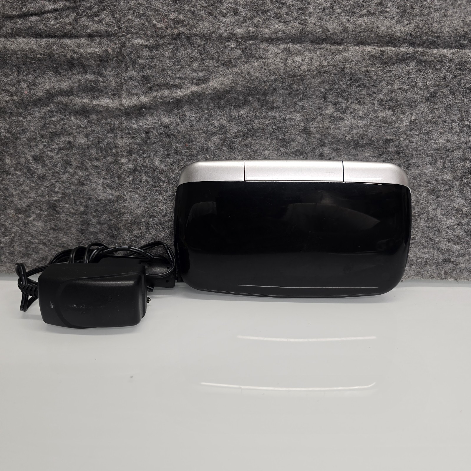 Logitech diNovo Mini Bluetooth Keyboard Y-RBG93 w/ USB Receiver & Charger Tested