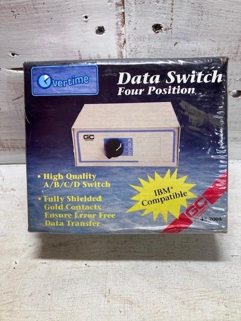 GC Electronics 45-2005 Manual DB25 Female Port A/B/C/D Data Switch 4-Way Nos