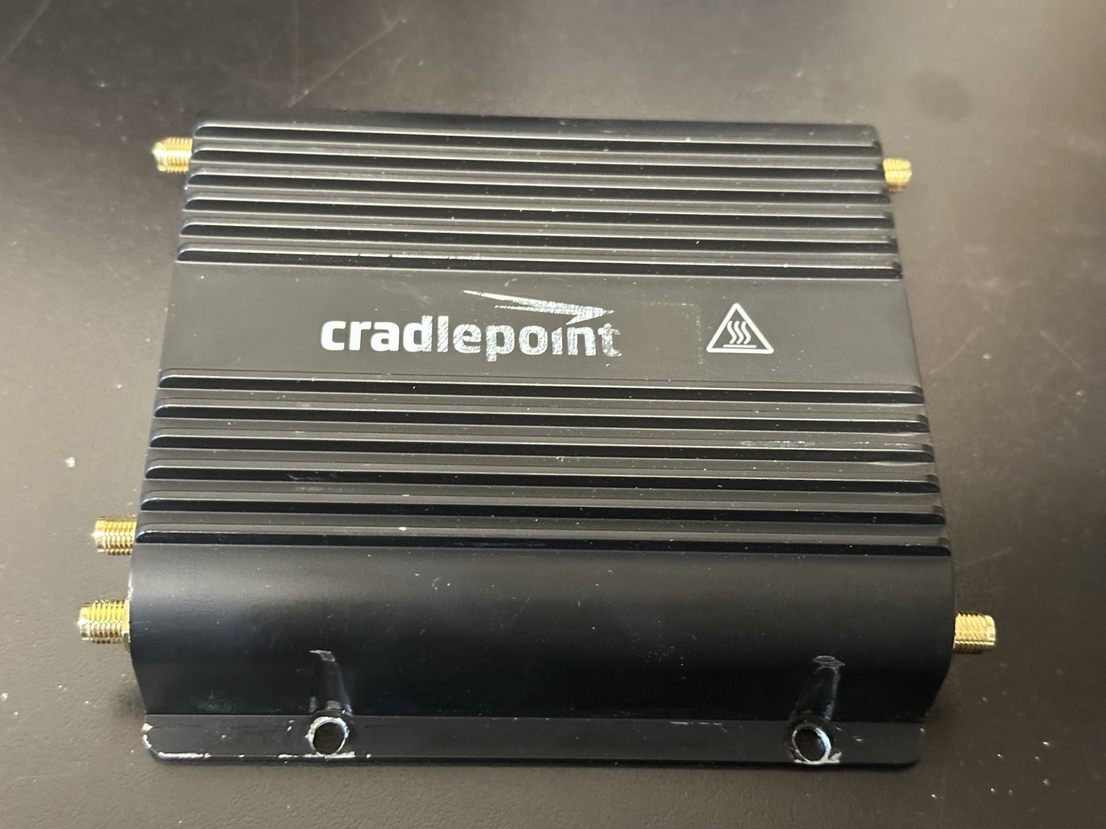 Cradlepoint IBR900-600M Mobile Router Unit LAN Port Rugged Router Model S5A749A