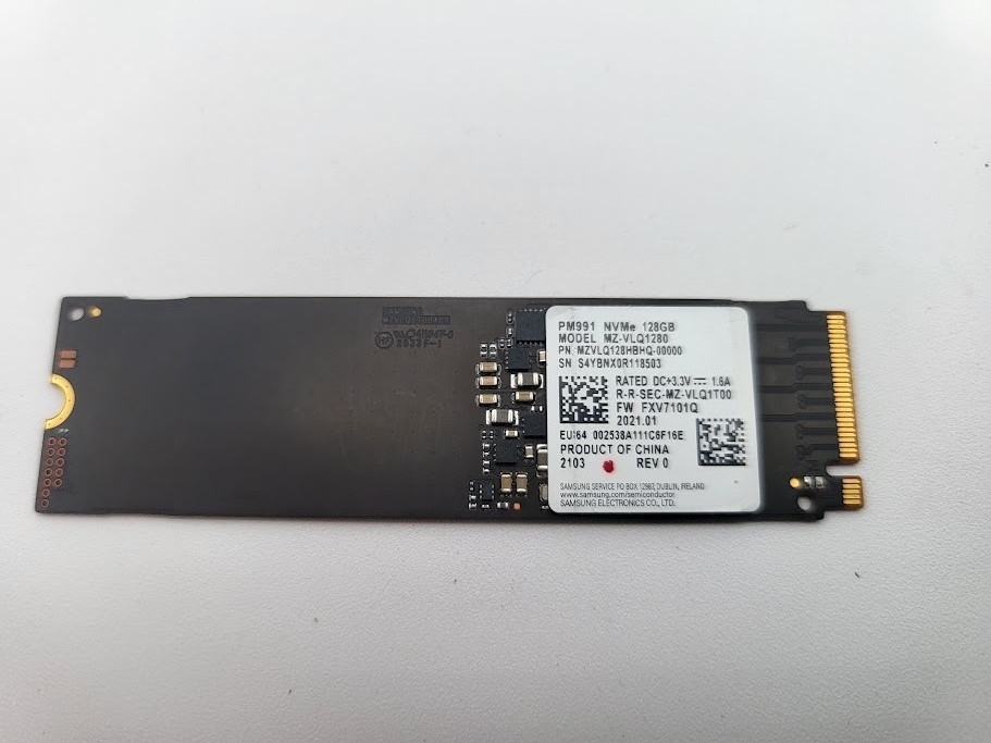 Samsung PM991 128GB NVMe PCIe Gen3 x4 M.2 2280 TLC SSD (MZ-VLQ128)