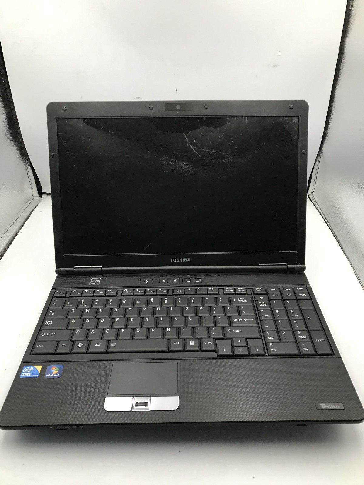 TOSHIBA TECRA A11 - FOR PARTS/BAD LCD - INTEL I5 1ST GEN - NO RAM -READ DESC- BB