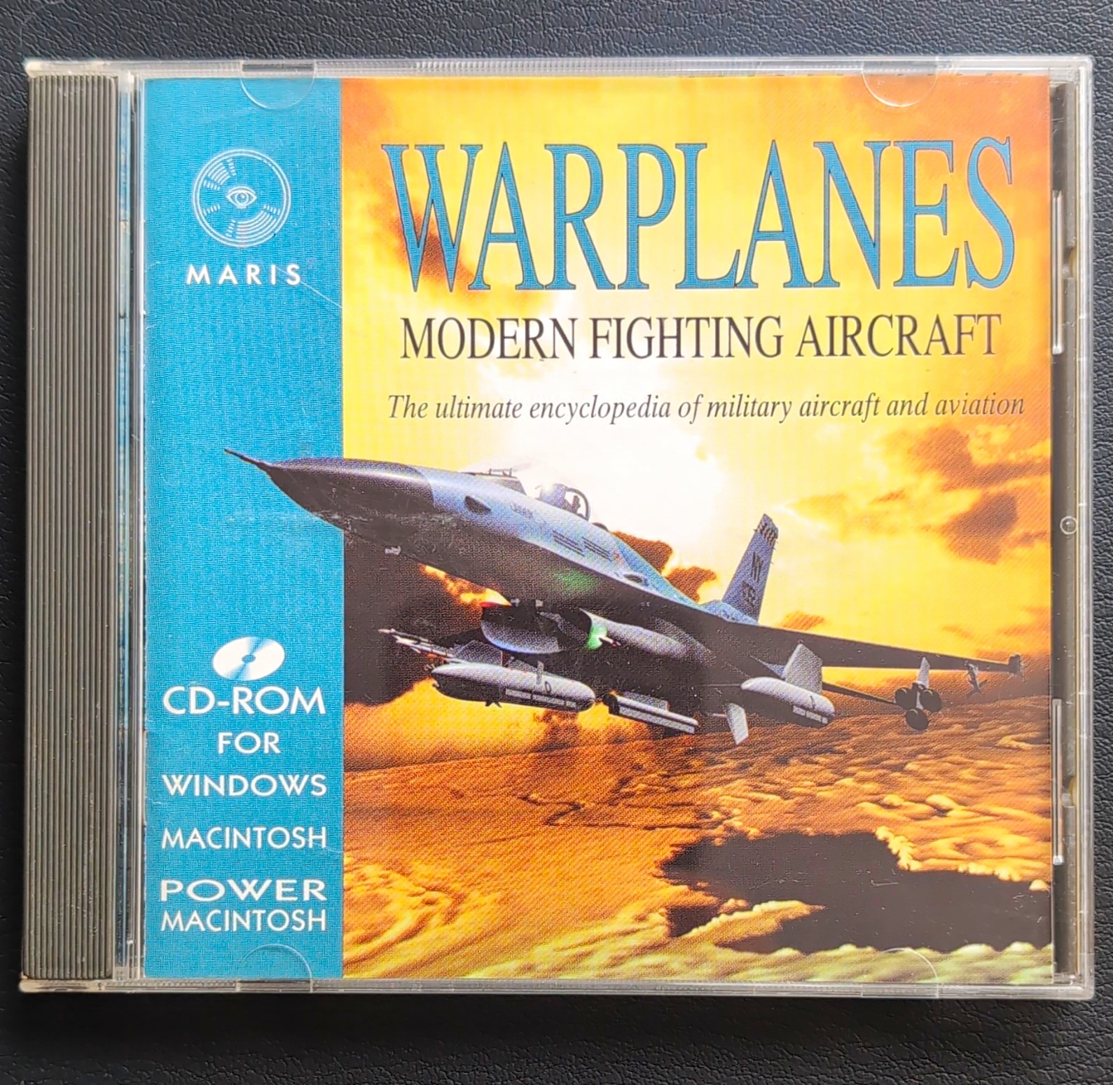 Maris Warplanes Modern Fighting Aircraft Reference CD for Windows & Macintosh