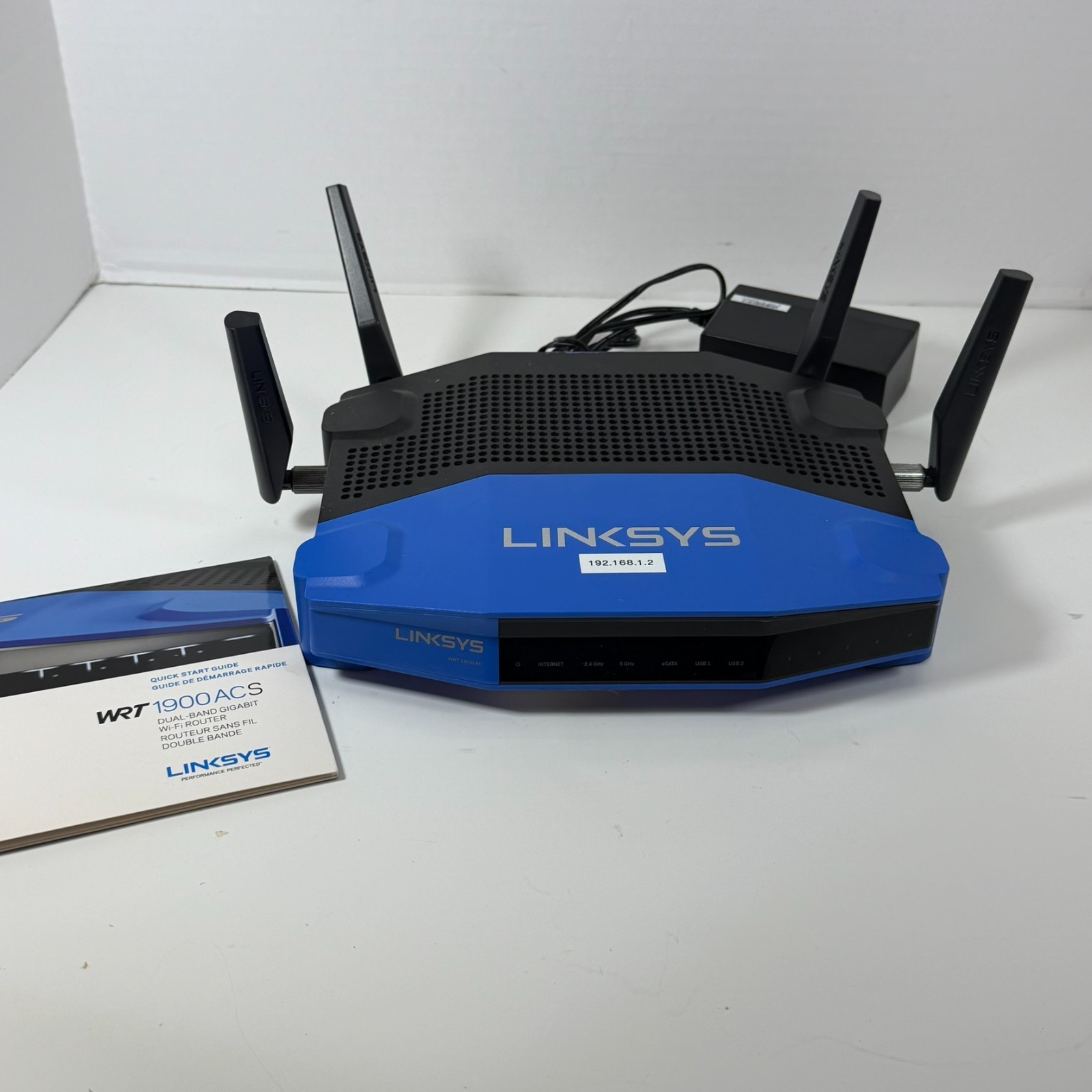 LINKSYS WRT1900AC Dual Band Gigabit Wi-Fi Router 1300 Mbps 4 Port Excellent
