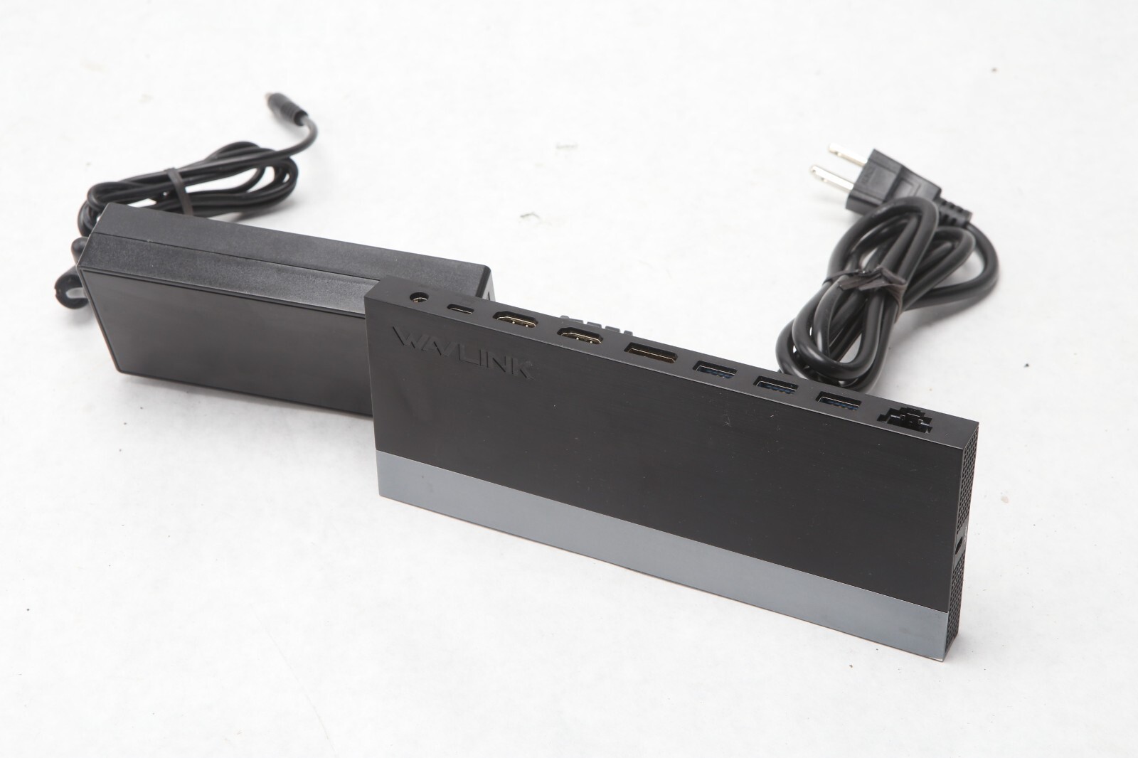 WAVLINK USB-C 4K @ 60hz  Docking Station WL-UMD05 Power Adapter L62