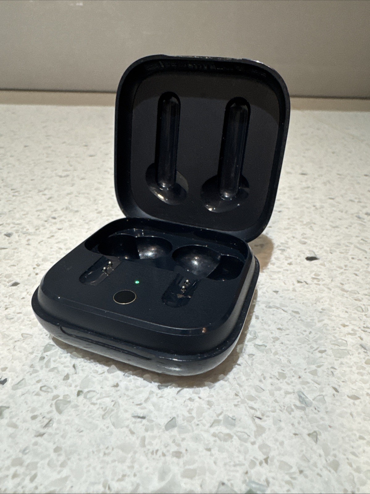 oppo Enco W51, TWS Earbuds ETi21 With Active Noise Cancellation, ETi22 Case Only