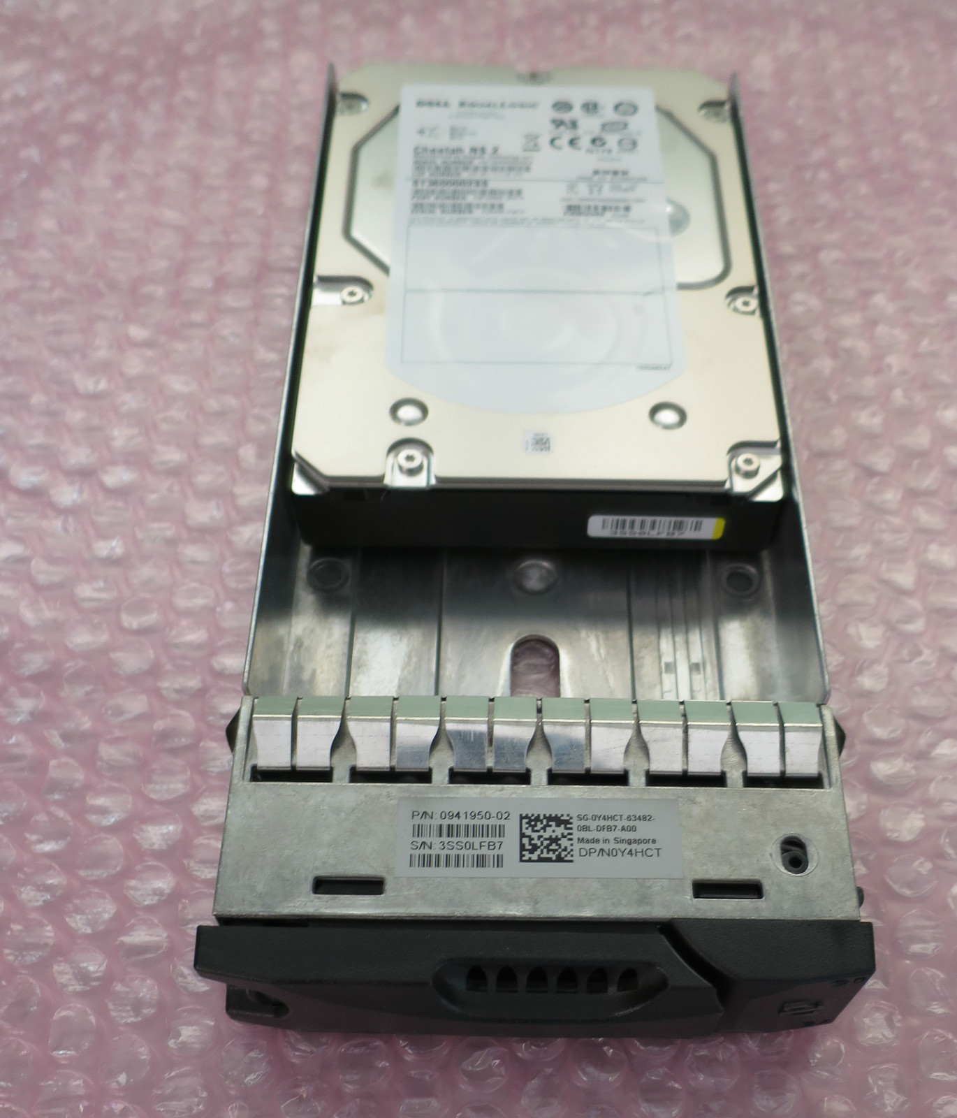 Dell EqualLogic 600Gb 10K Y4HCT 0941950-02 RS-600G10-SAS-NS2-DELL Hard drive