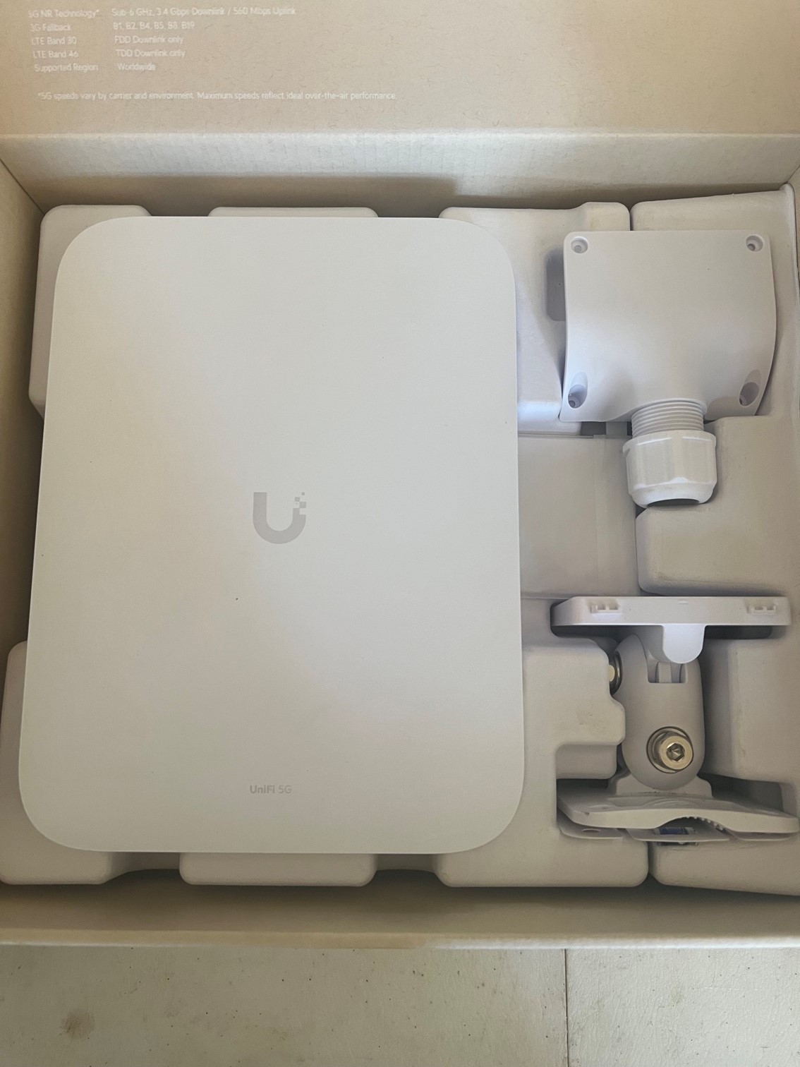 Ubiquiti unifi 5g max outdoor (U5G-Max-Outdoor)