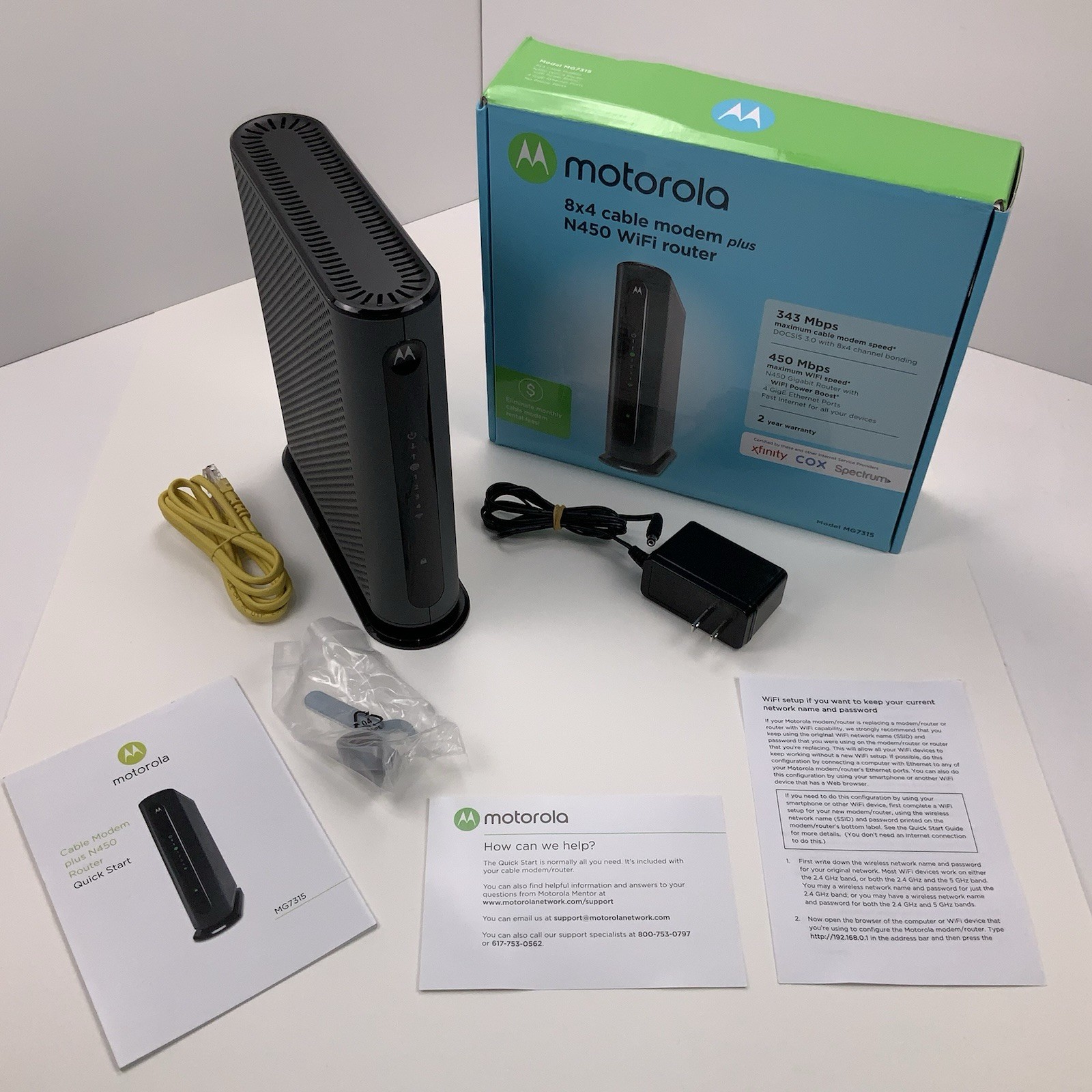 Motorola MG7315 DOCSIS 3.0 Modem Router Combo N450 8x4 Complete Boxed Excellent