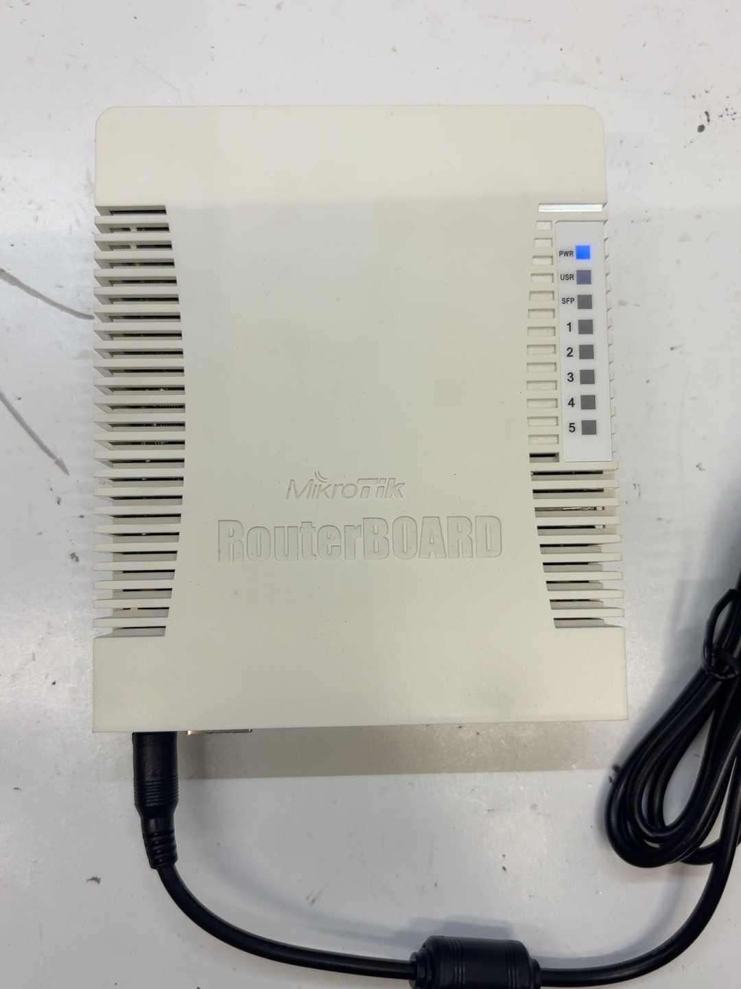 MikroTik RouterBoard Hex Poe 5 Port Gigabit Ethernet Router - RB960PGS T8B7