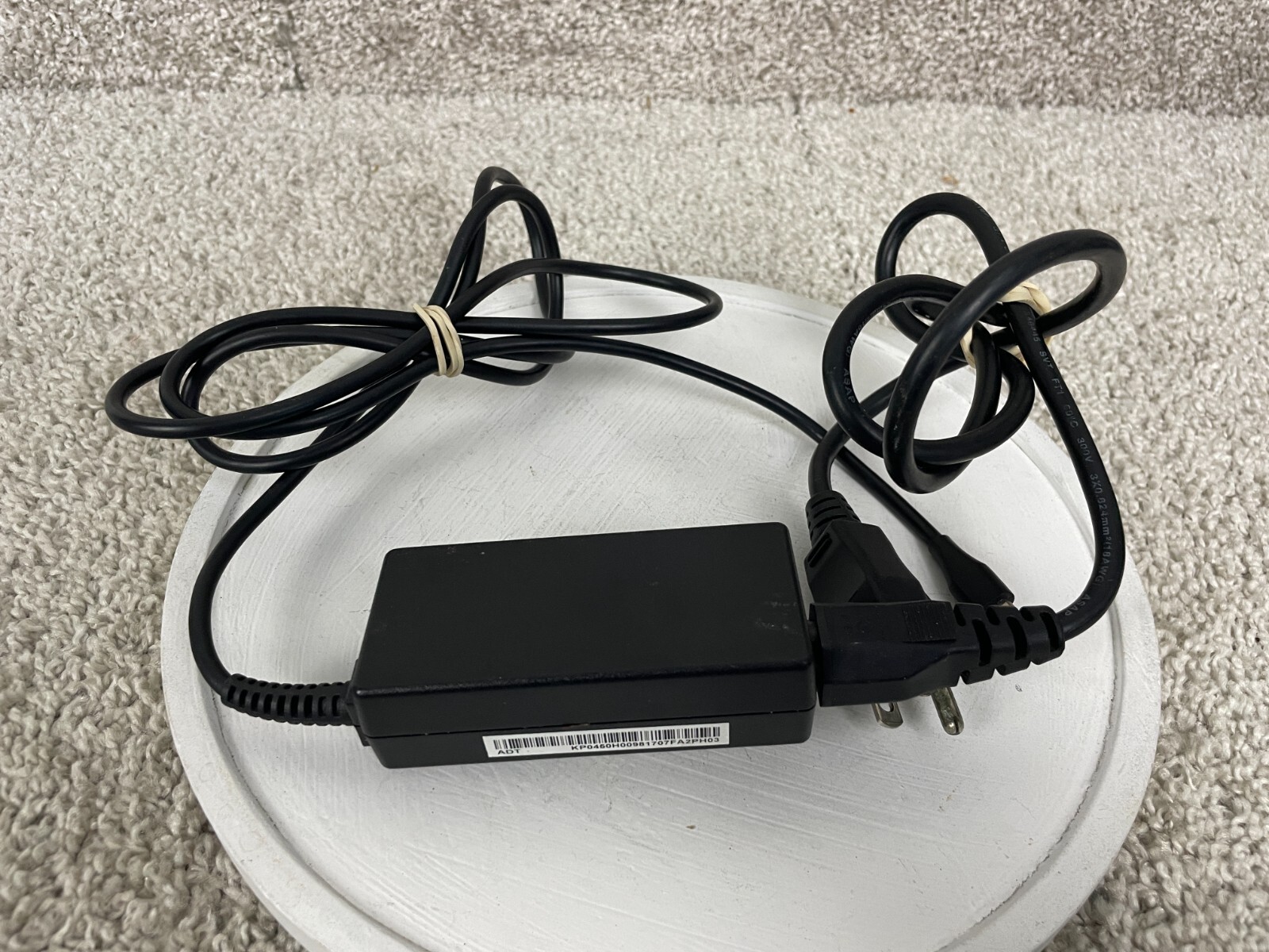 Chicony Power Technology AC Adapter A16-045N1A Black Tested/Works