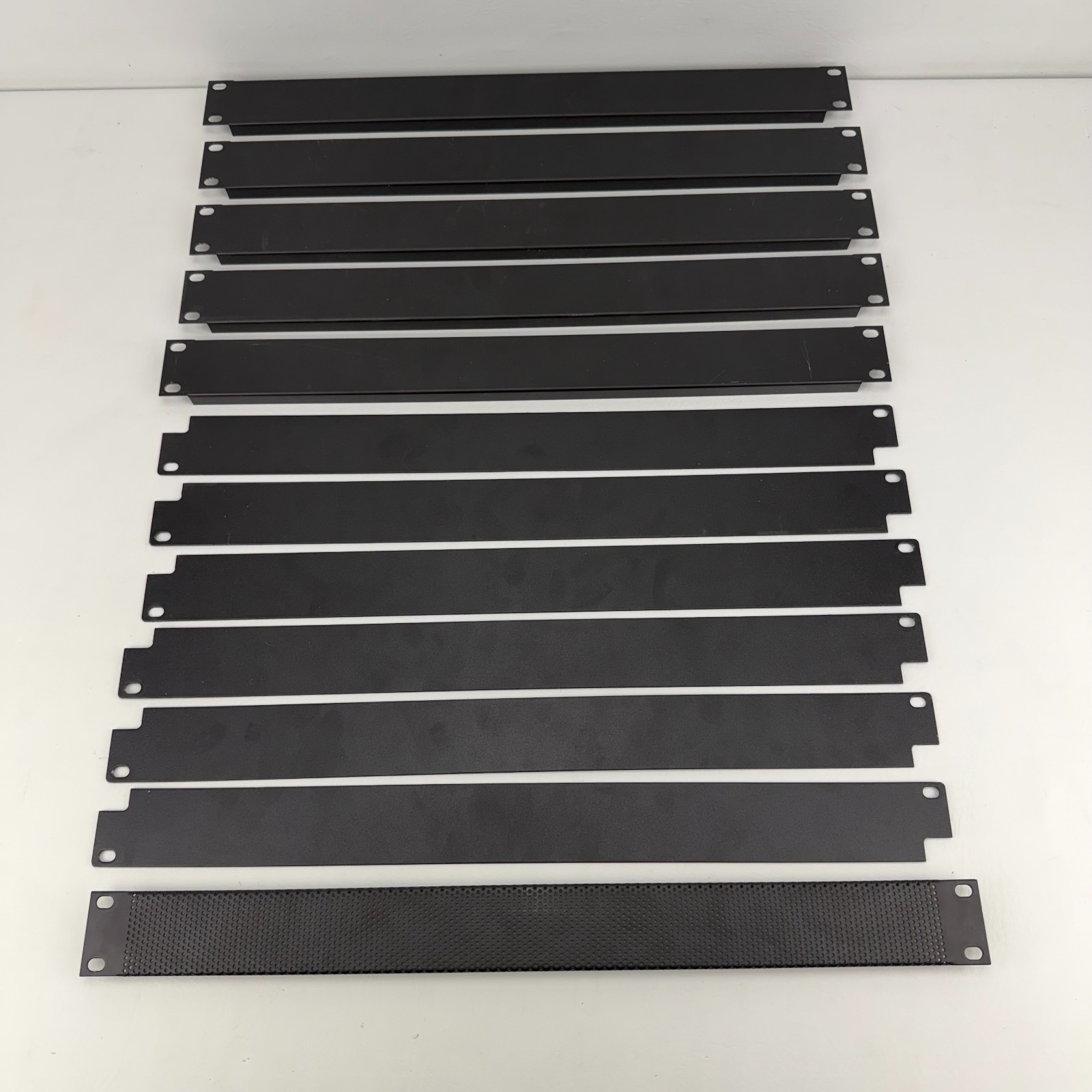 Lot of 12 Middle Atlantic 1U Rack Blank Panels Steel Covers Black 19"