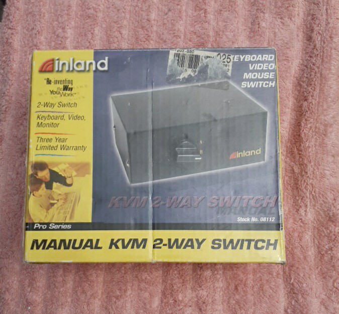 Inland Manual KVM 2 Way Switch Keyboard Video Mouse Switch Pro Series 08112