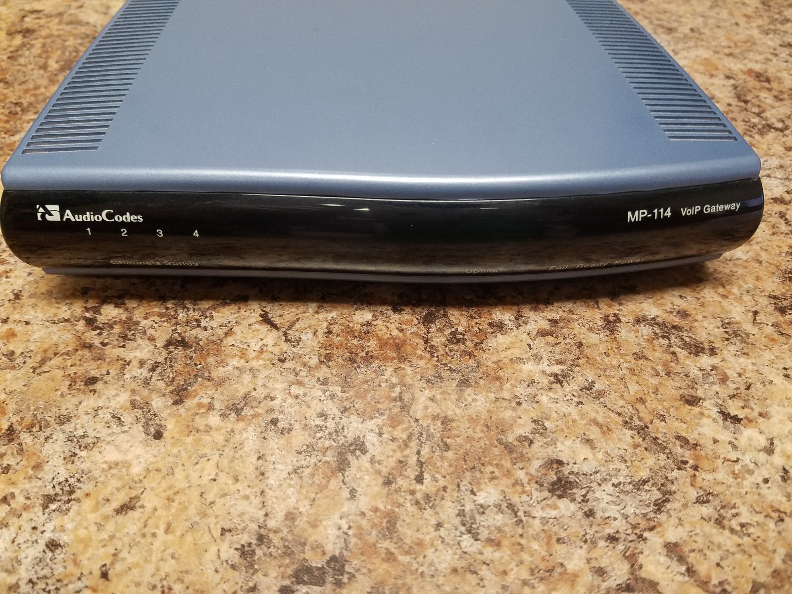 AudioCodes MP-114/4FXS/3AC GGWV00285 VoIP Gateway