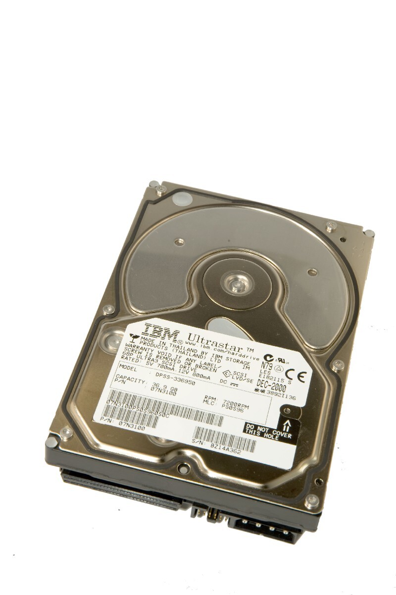 IBM Ultrastar 36LP DPSS-336950 Pn: 07N3100 36 GB New