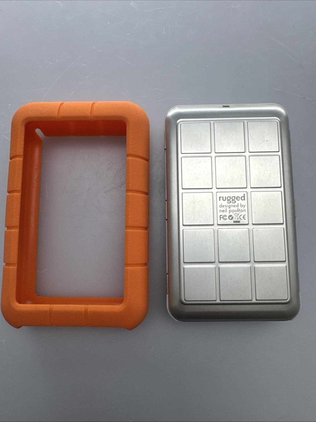LaCie rugged 500GB Hard Disk Drive - USB2, FireWire 400 & 800 (OPEN BOX)