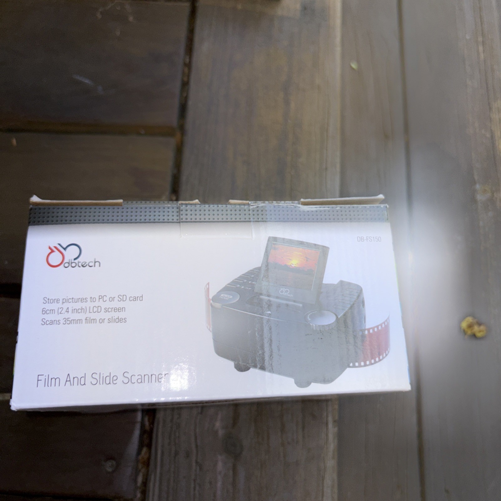 DBTech 35MM Slide and Film Scanner DB-FS150 SMALL AND COMPACT DB-TECH NIB