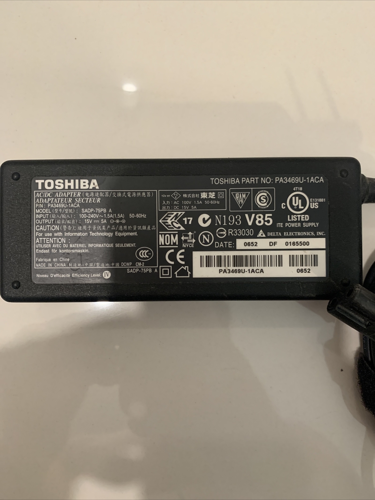 Genuine Toshiba Laptop Charger AC Power Adapter PA3469U-1ACA SADP-75PB A 15V 75W