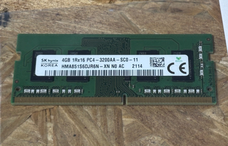 SK hynix HMA851S6DJR6N-XN 4GB DDR4-3200 1Rx16 SO-DIMM RAM