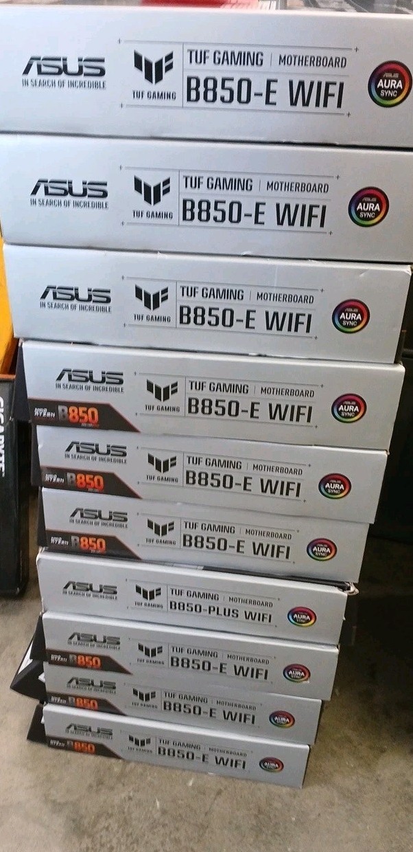 ASUS TUF GAMING B850 - Lot of 10 - Parts 12