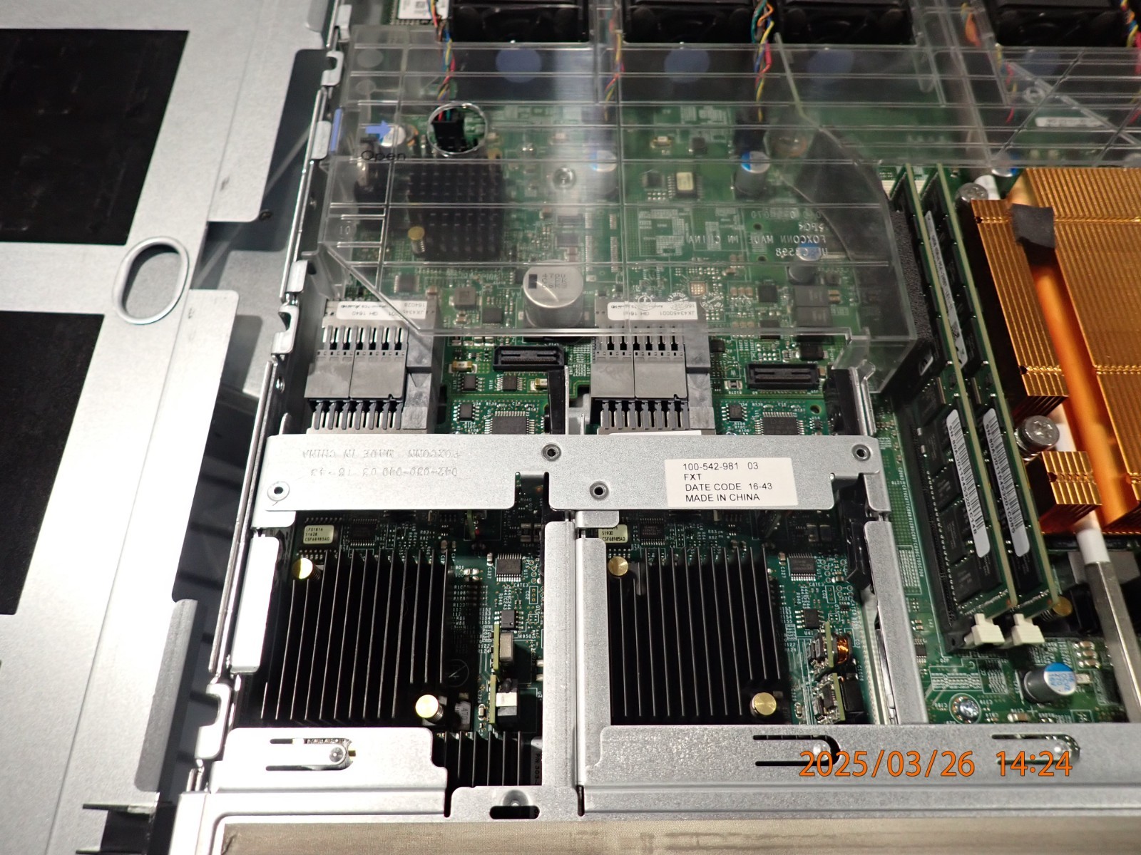EMC 110-297-015C-04 Internal Storage Service Processor for Unity 650/650F