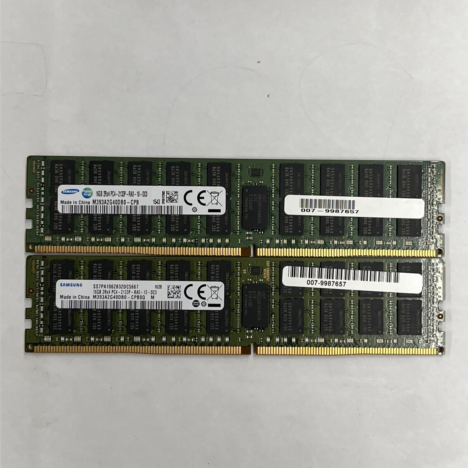 Lot of 8 Samsung 16GB 2RX4 PC4-2133P ECC Server RAM