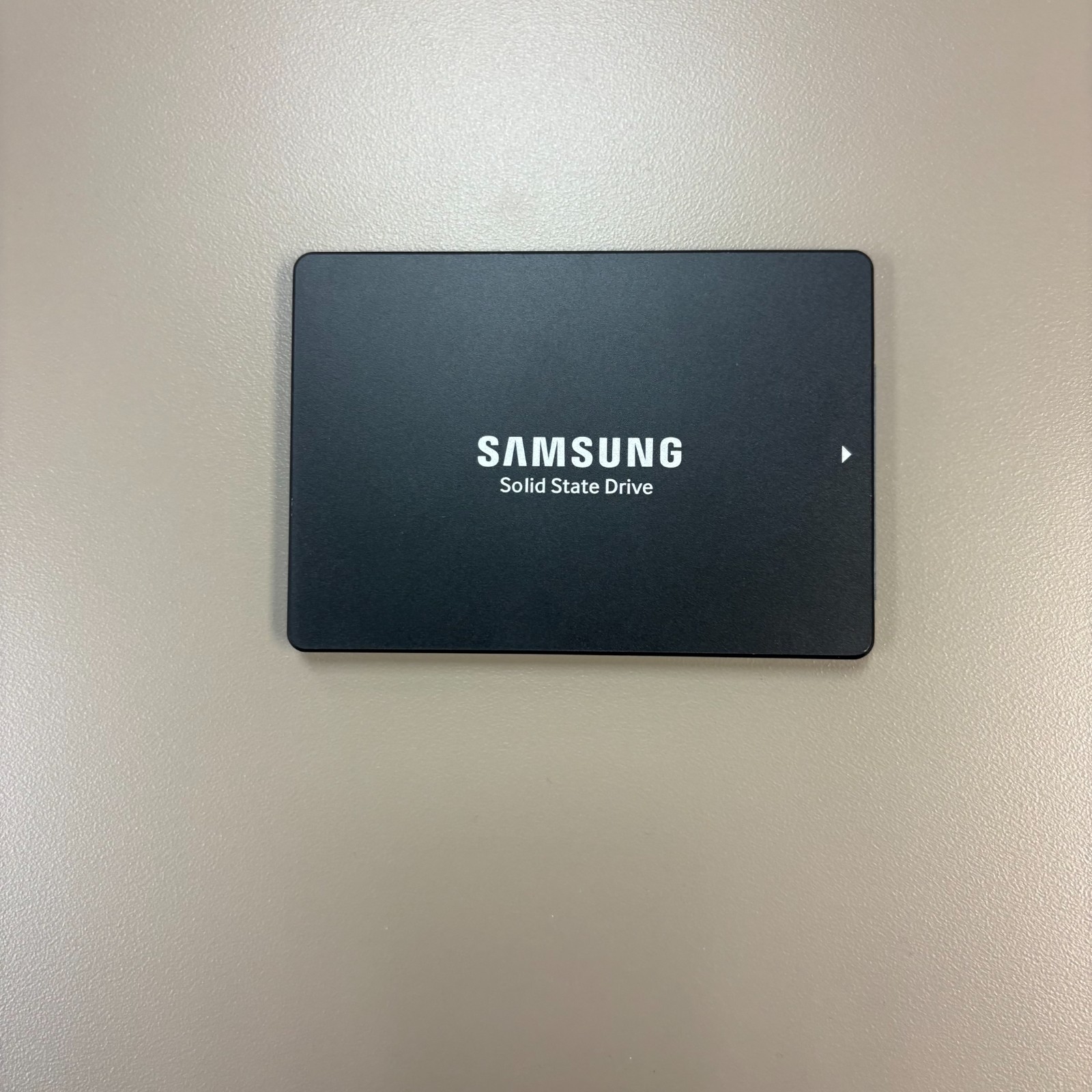 Samsung SM863A MZ-7KM960N 960GB Internal Soild State Drive
