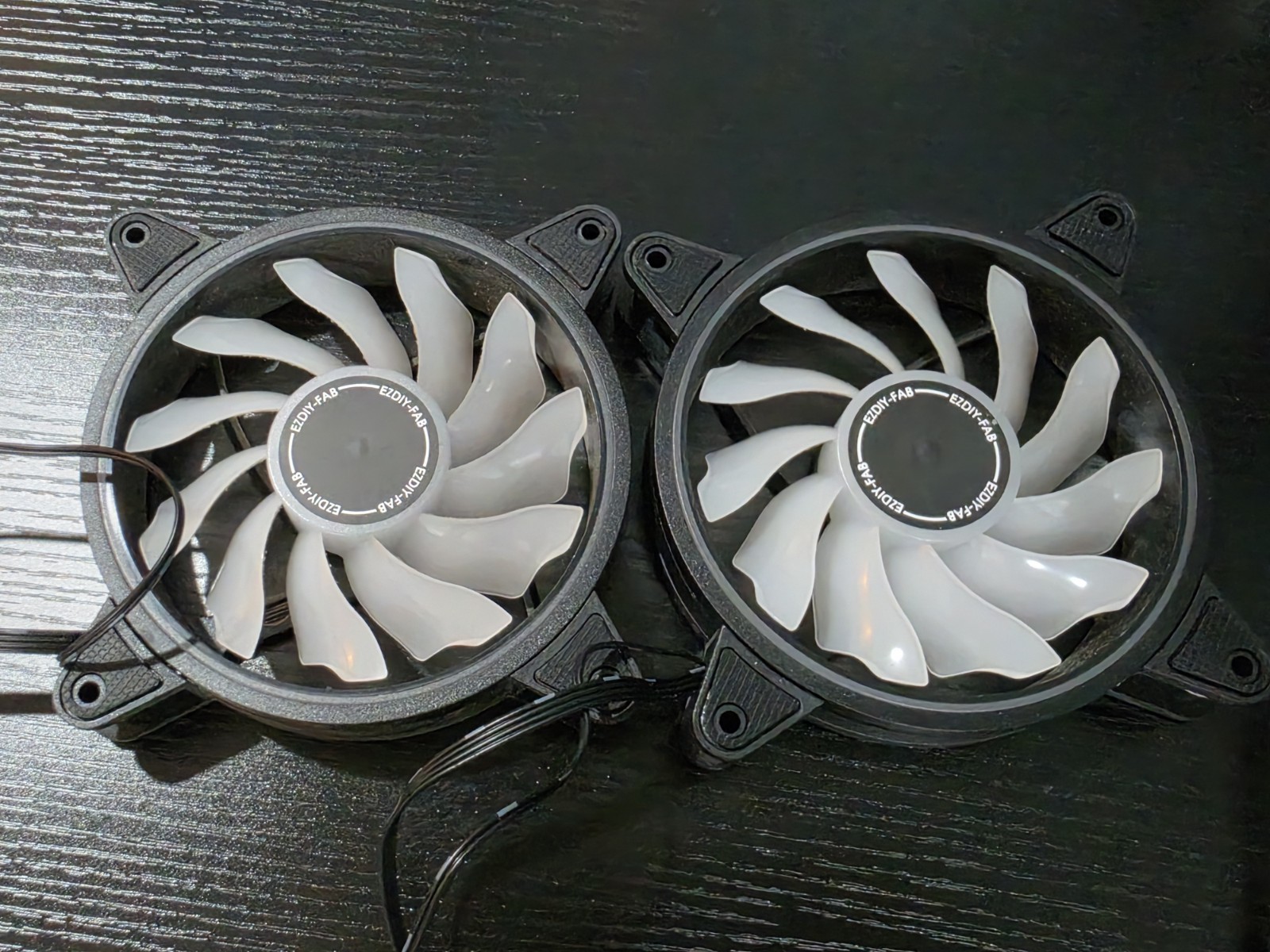 EZDIY-FAB 2x 120mm Case Fans White LED 12V 1200RPM 38CFM Hydraulic