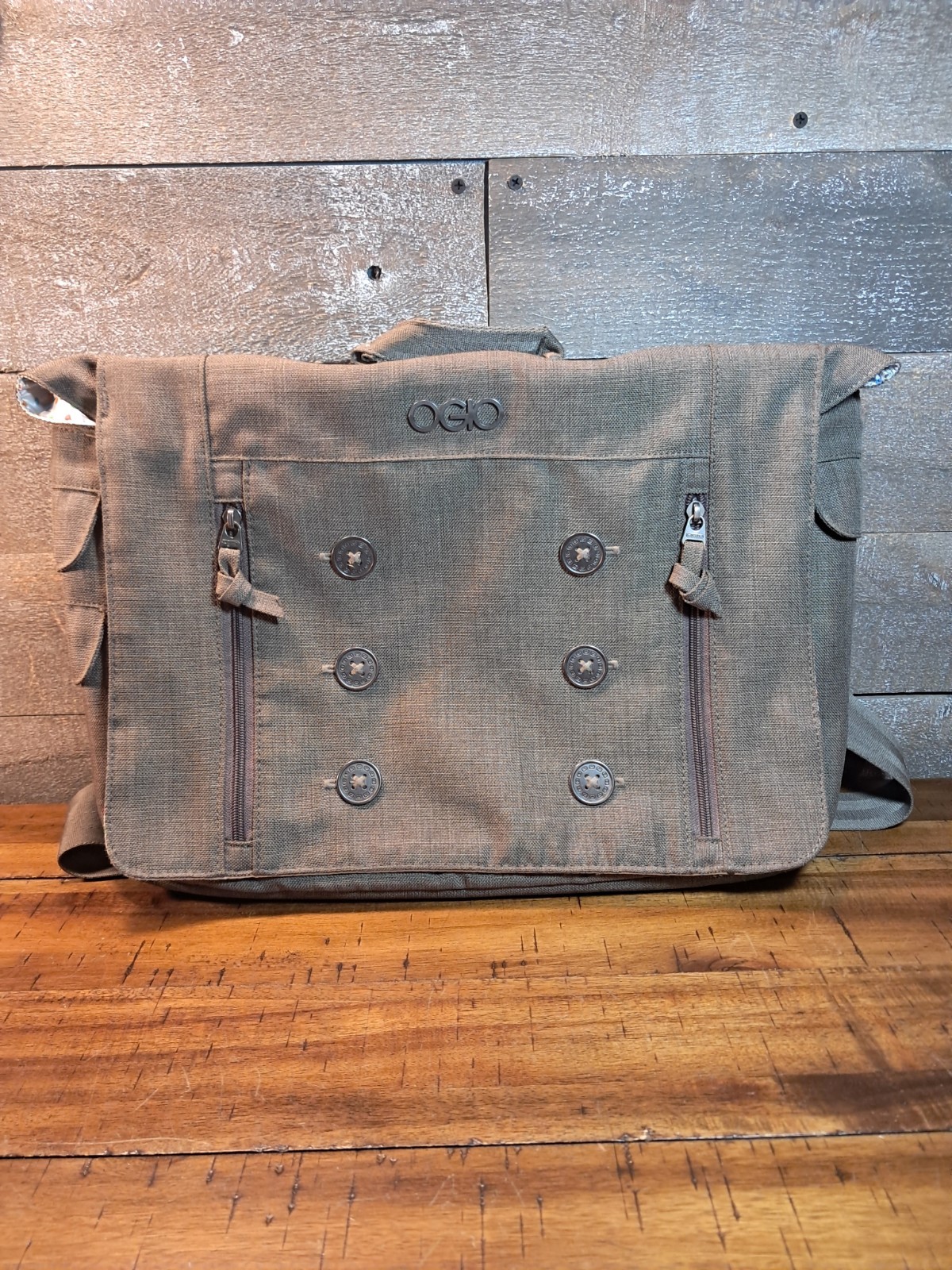 OGIO Manhattan Laptop Messenger Bag Tablet Gray Pattern Inside