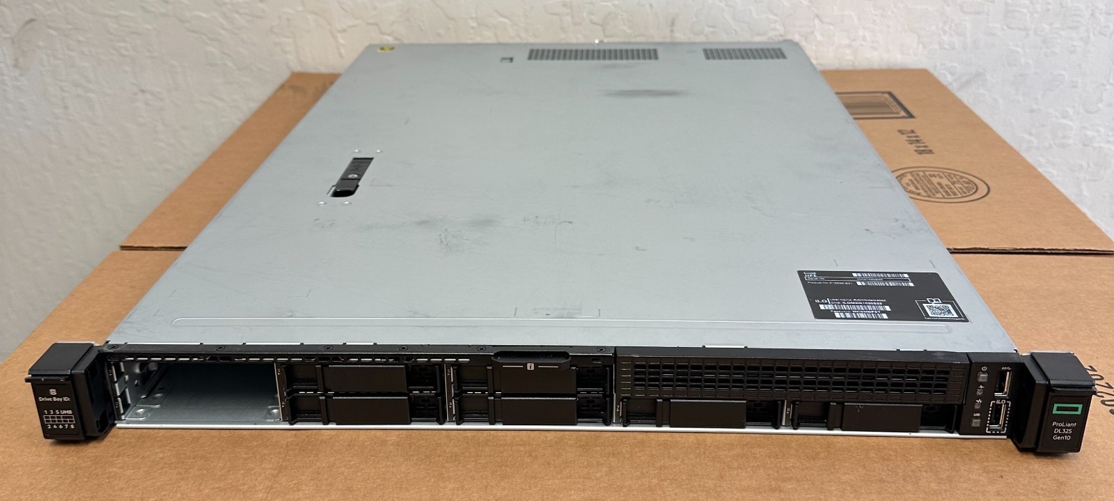 HP ProLiant DL325 Gen10 Server 8 bay  AMD EPYC 7402P 24 Core 2.8Ghz 64GB 4x10GbE