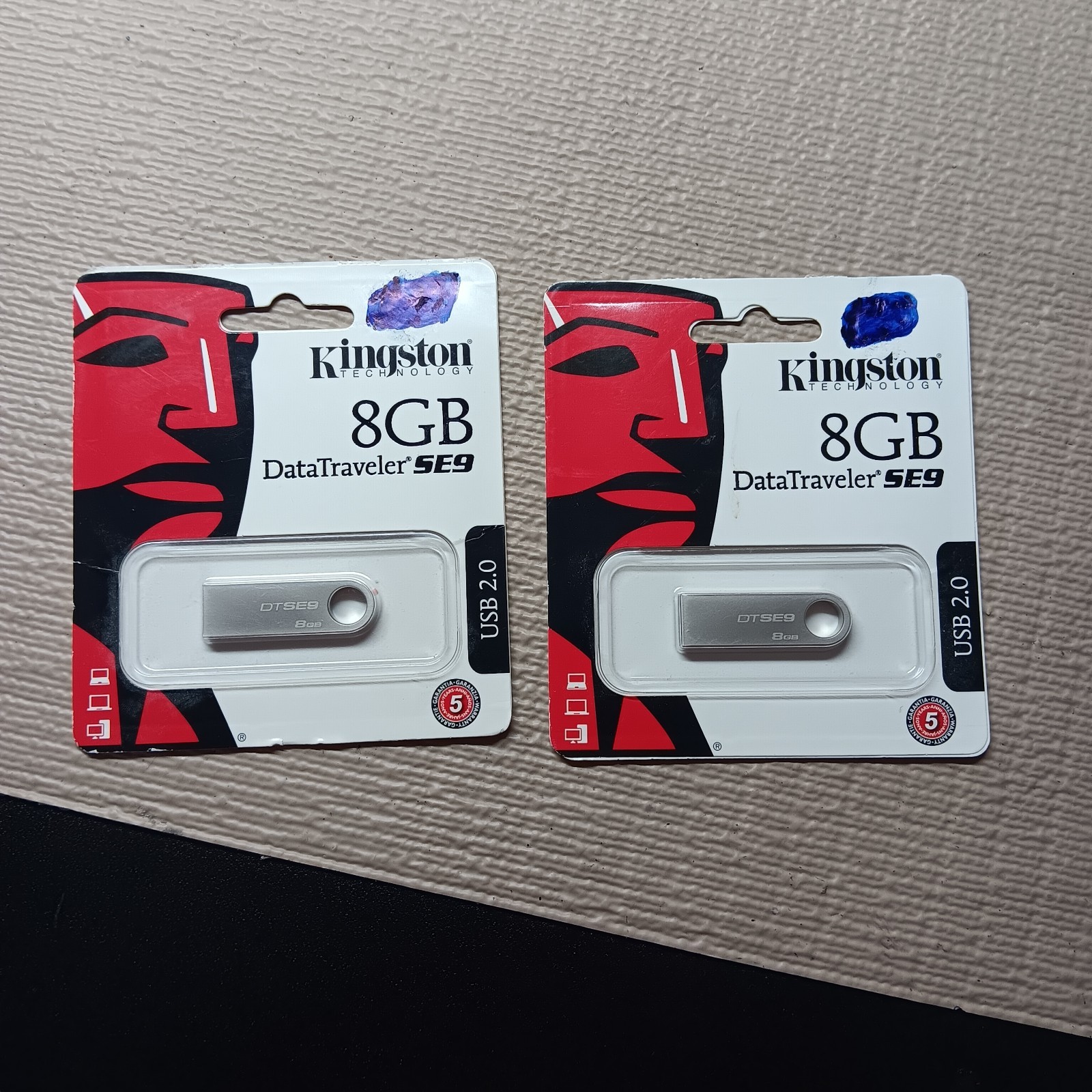 Lot Of 2 Kingston 8GB Data Traveler SE9 USB 2.0 New Sealed