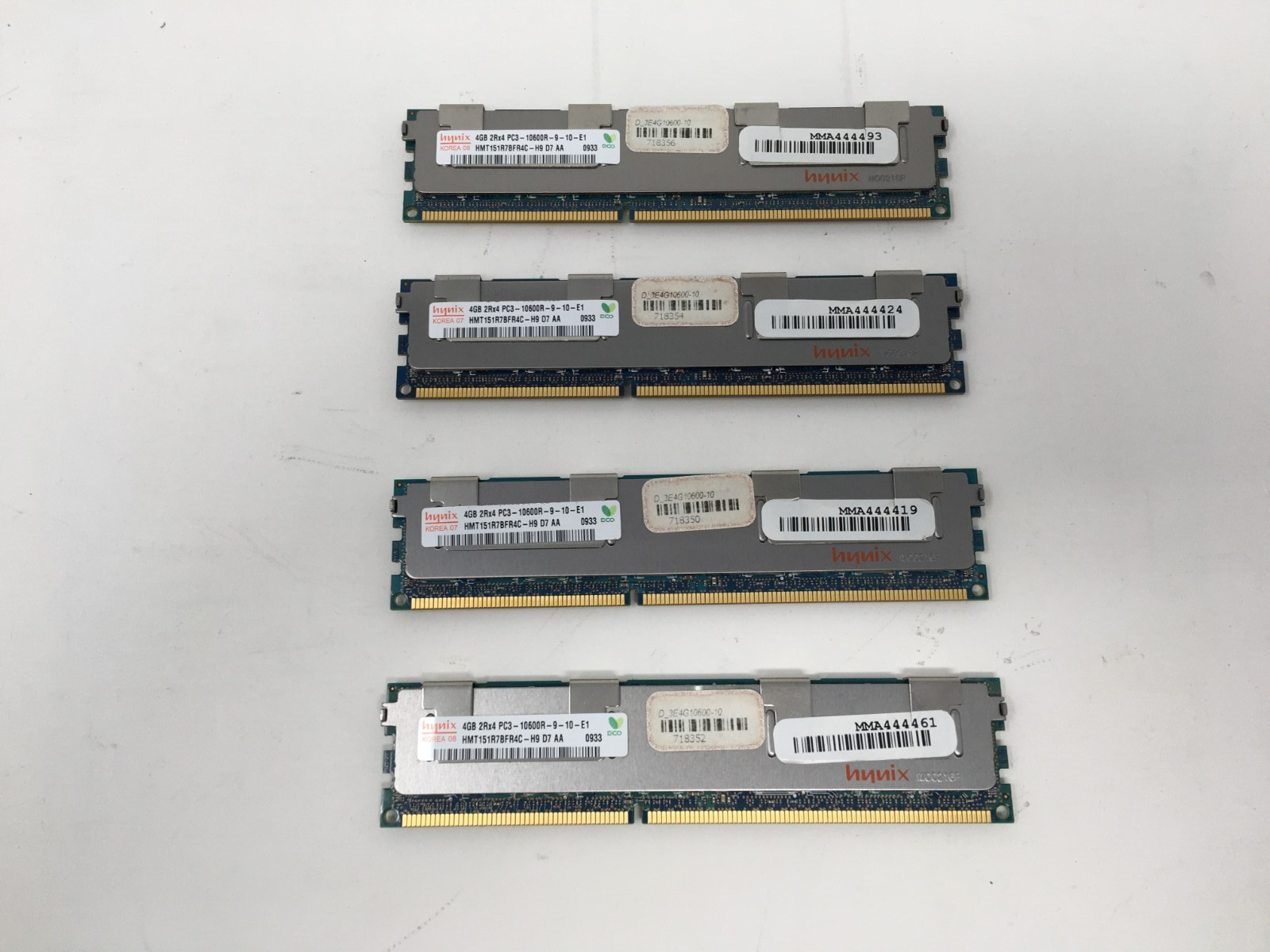 Hynix 4x4GB-2RX4 PC3-10600R DIMM Memory
