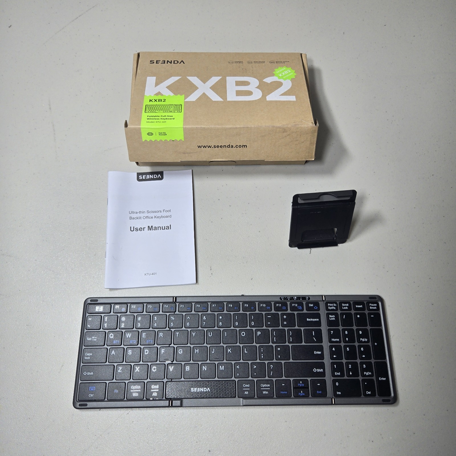 Seenda KXB2 Foldable Wireless Keyboard Full Size Black Multi Device KTU-401 New