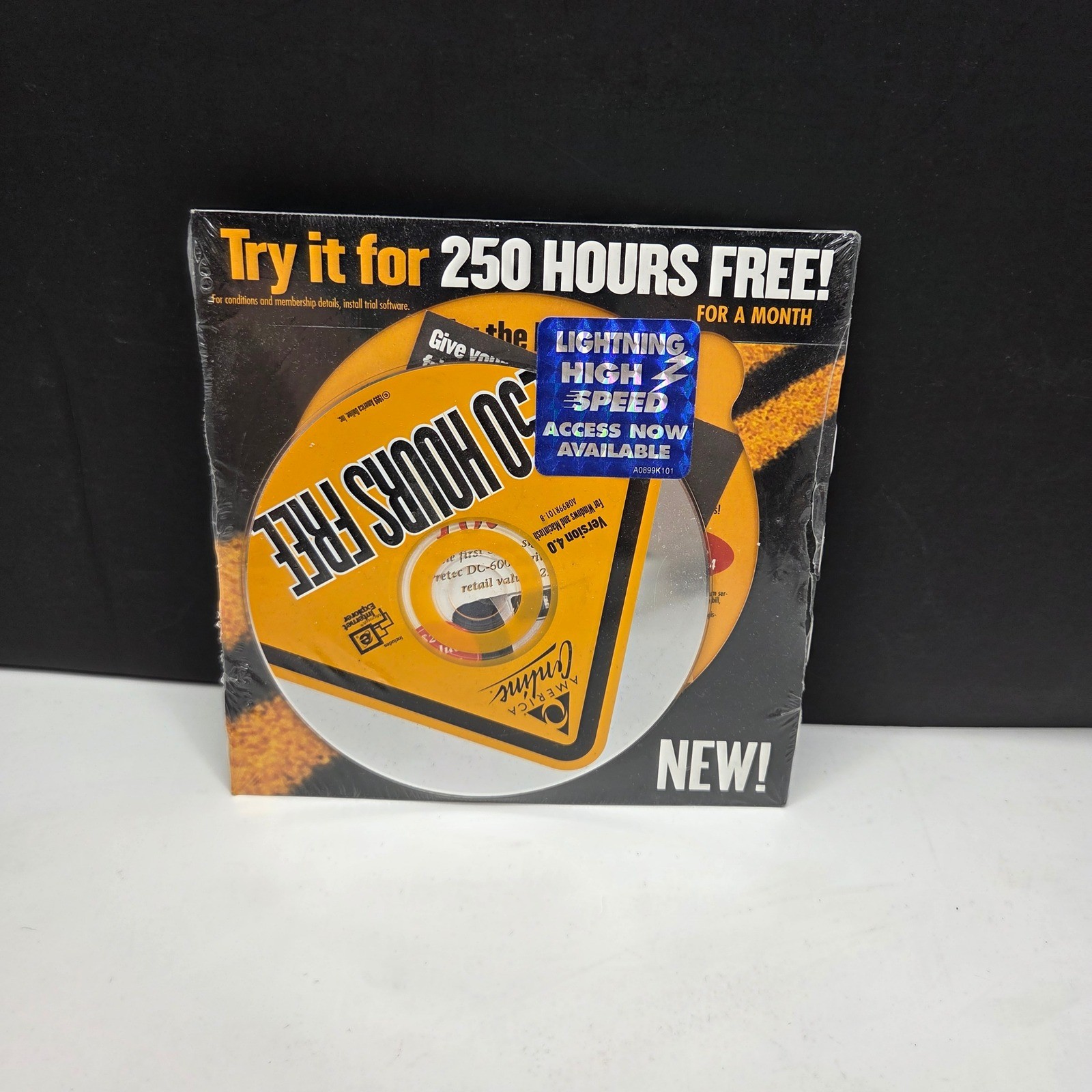 AOL America Online 4.0 Vintage 250 Hours Free Software CD ROM Sealed 1999 New