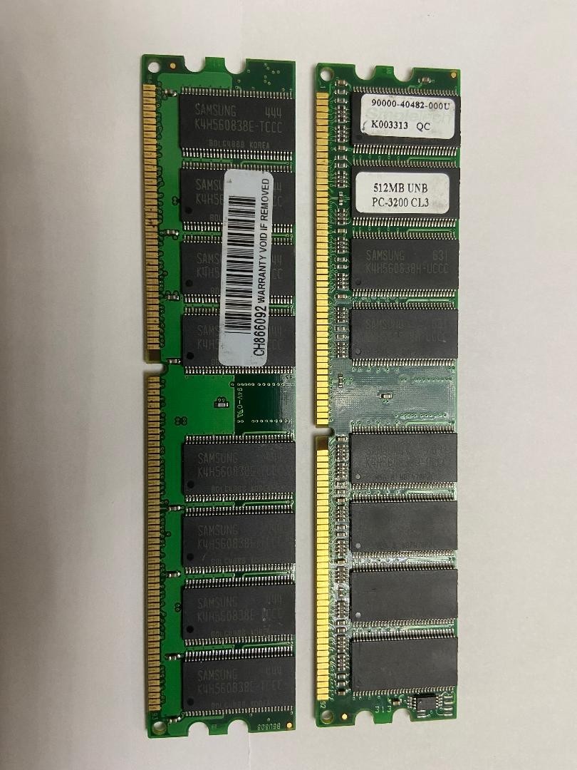 Samsung 512MB x 1 PC3200 400MHz CL3 2.60v Non-ECC Rank2 184pins Desktop Memory