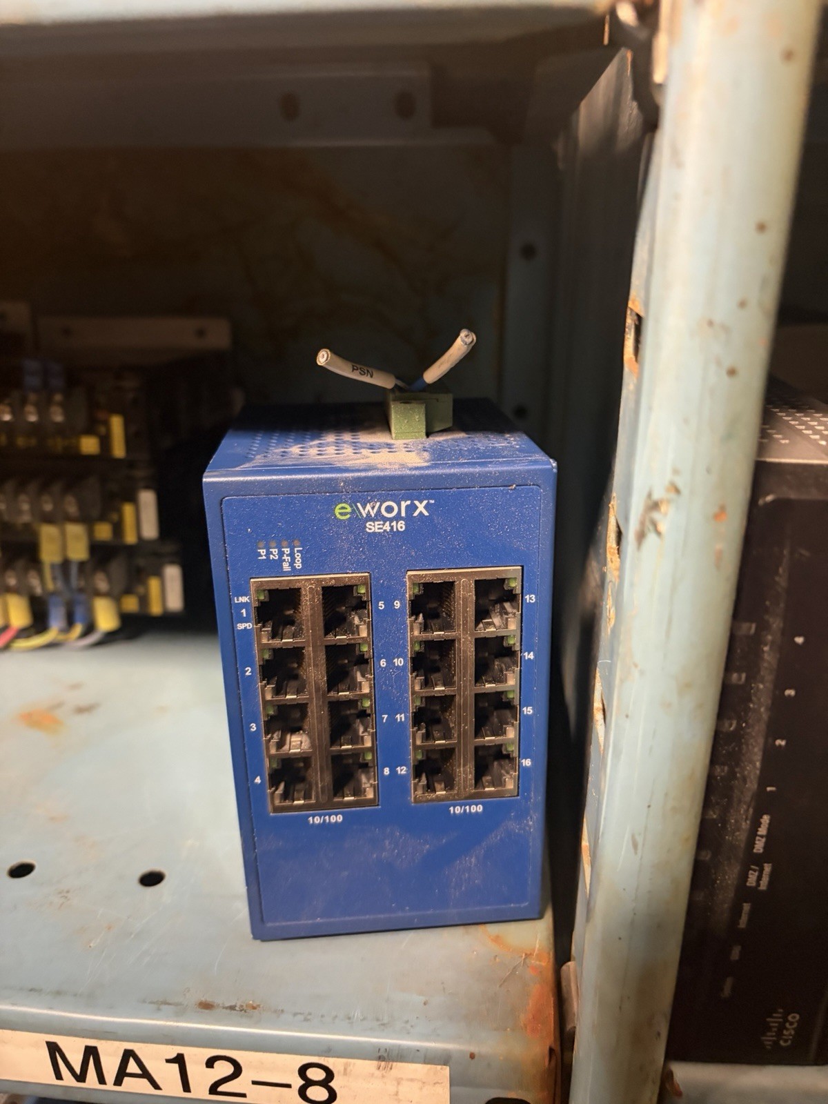 ADVANTECH B+B SmartWorx SE416 16-port Managed Ethernet Switch RJ45 USED