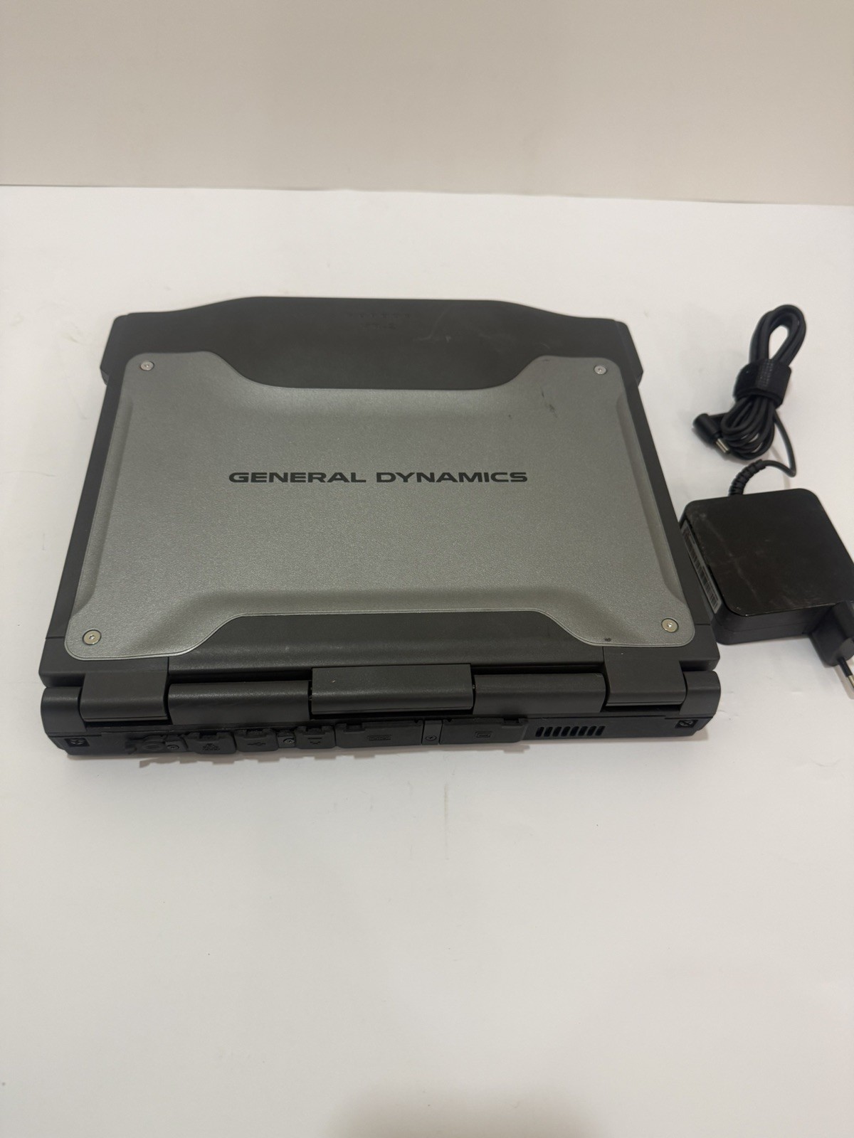 ITRONIX VR2 Toughbook Core 2 Duo 500gb 3gb DVDRW General Dynamics Rugged Win 7 
