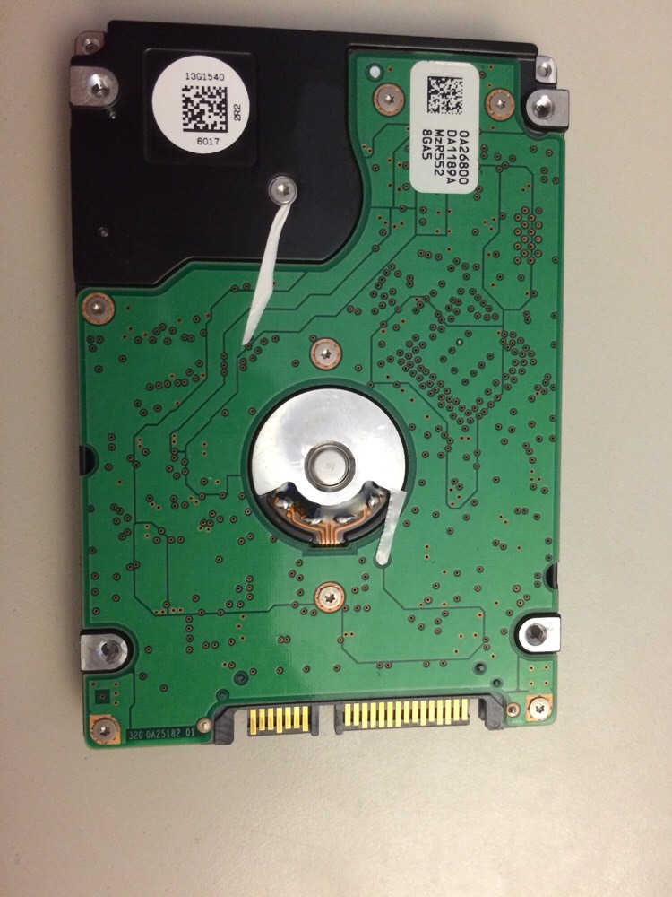 BOARD ONLY Hitachi HTS541010G9SA00 SATA PCB:320 0A25182 01 PN:0A27310 MLC:DA1265