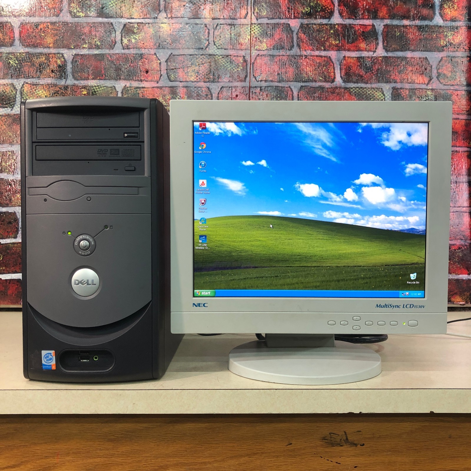 Dell Dimension 4600 PC for Retro Gaming Pentium 4 2.80GHz 512MB RAM (Windows XP)