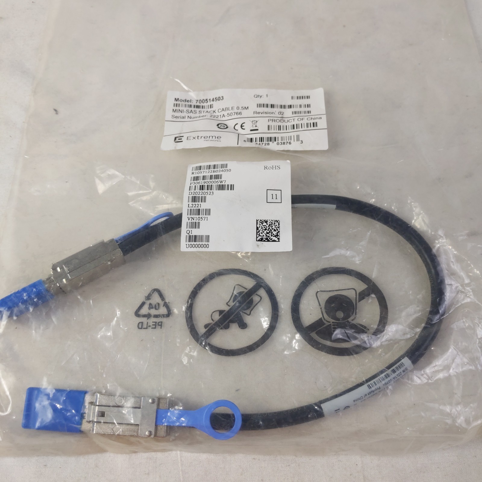 EXTREME NETWORKS 700514503 ERS 4900 ETHERNET ROUTING SWITCH 0.5M STACKING CABLE
