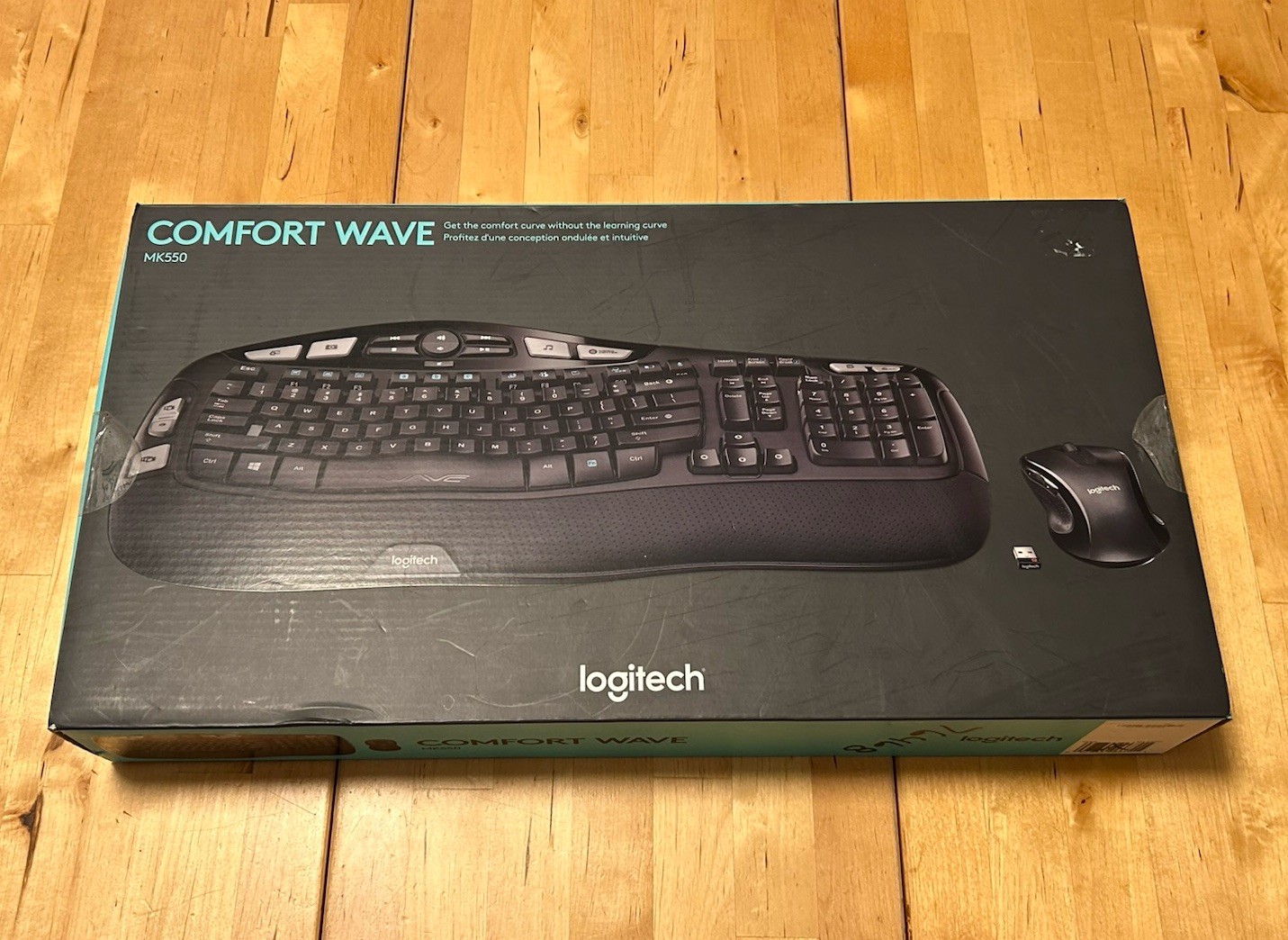 Logitech Comfort Wave MK550 (Wireless Keyboard & Mouse Combo) NEW OPEN BOX
