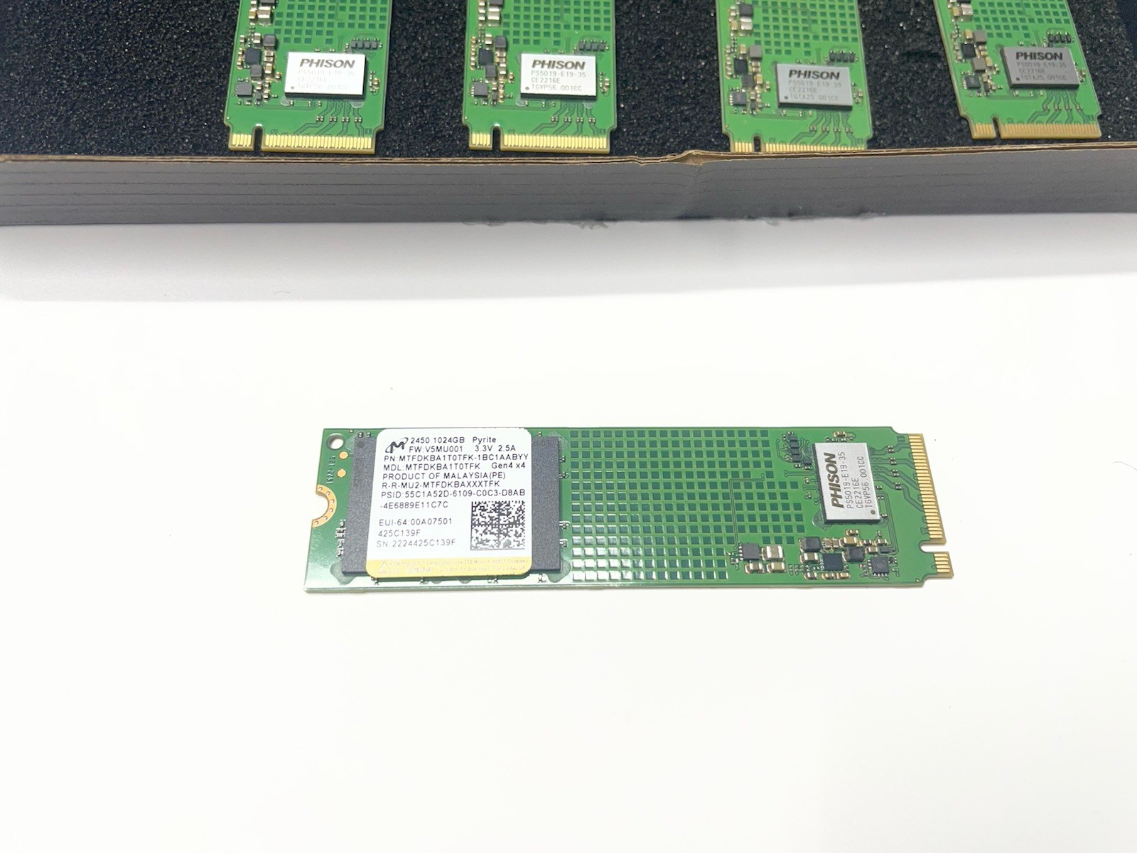 (1) Micron 2450 1TB (1024GB) SSD MTFDKBA1T0TFK M.2 NVME PCIe Gen4 x4