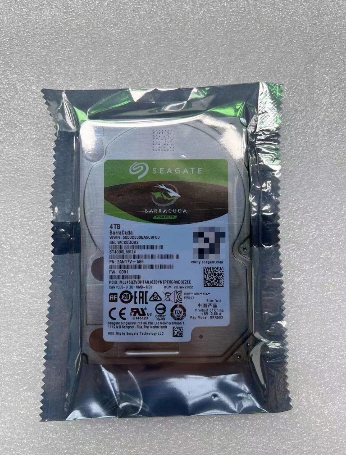 NEW Seagate Barracuda NAS ST4000LM024 4TB 2.5" SATA Internal Hard Drive 15mm HDD
