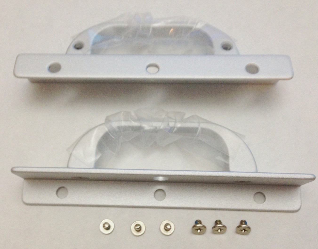 Supermicro MCP-290-83601-0V Silver Chassis Handles (a pair) for SC835 SC836