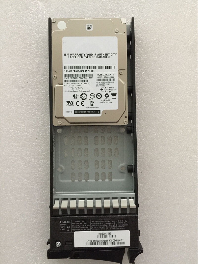  IBM 85Y6185 3543 V7000 300GB 2.5'' 15K 6GB SAS HDD Hard Drive w/Tray