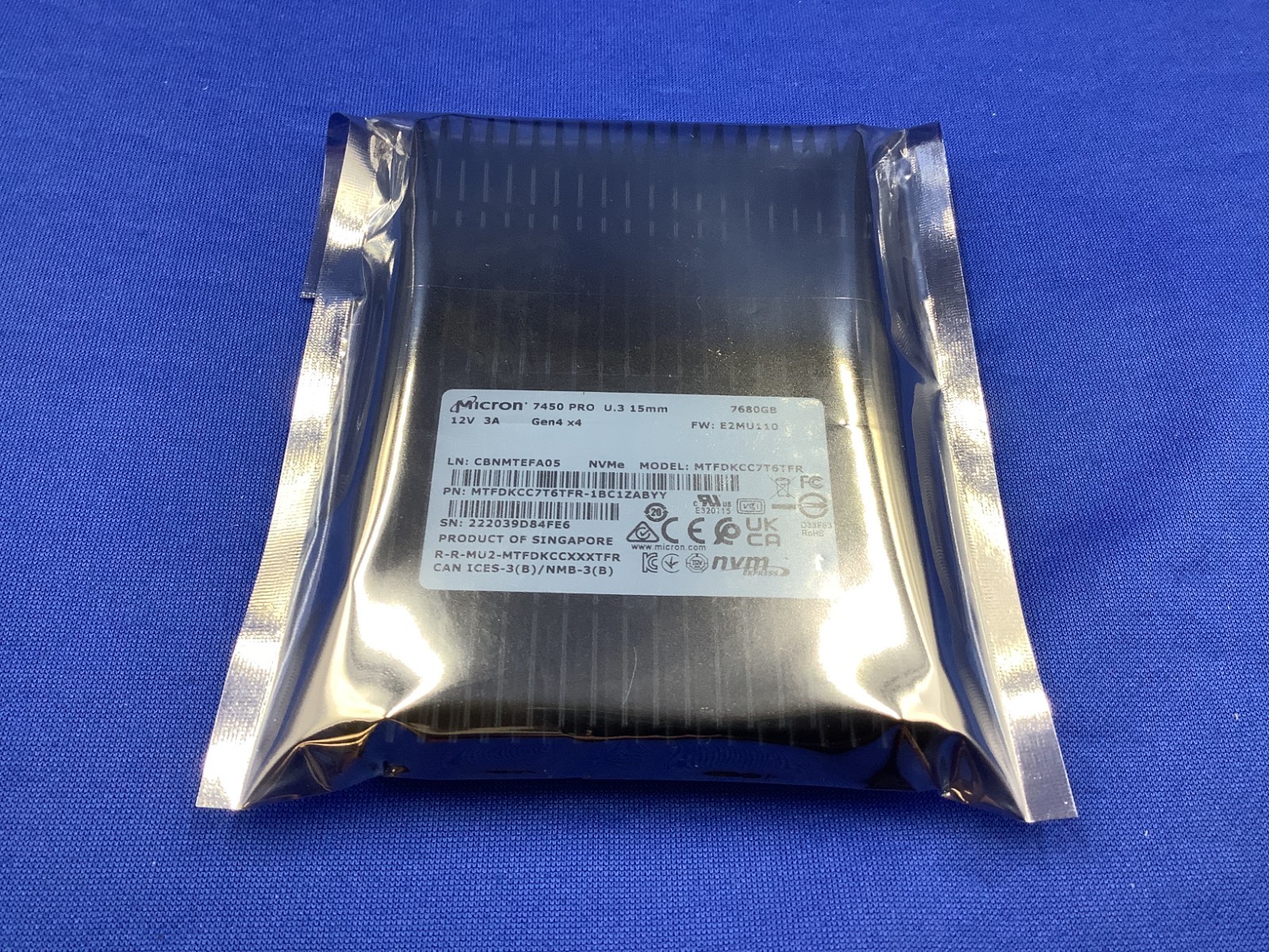 MTFDKCC7T6TFR Micron 7450 Pro 7.68TB PCIE4.0 NVME 2.5in U.3 SSD