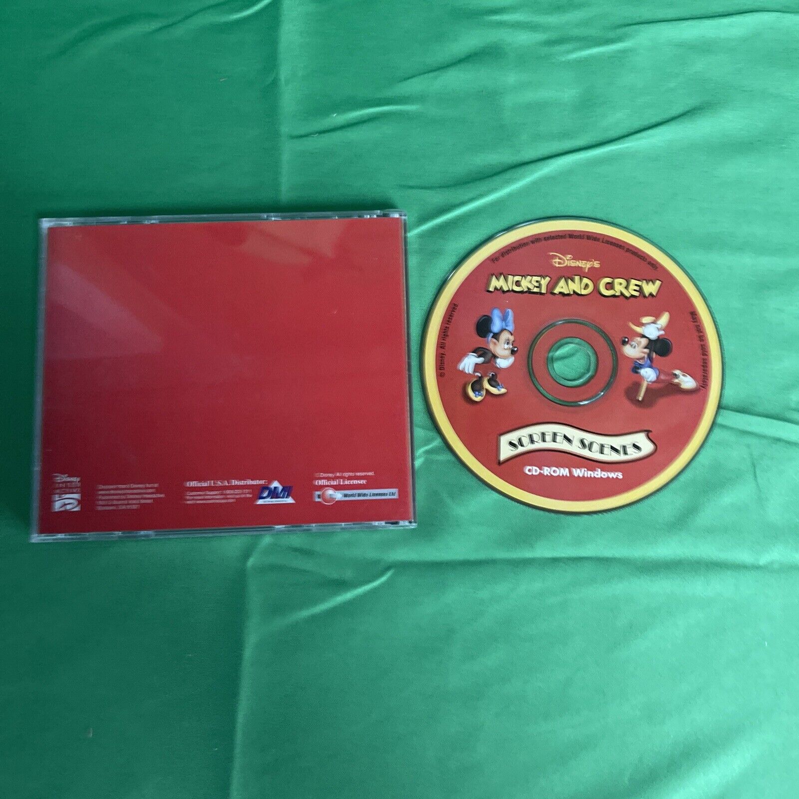 VINTAGE Disney's Mickey and Crew Screen Scenes (CD-ROM, Windows 95, PC)